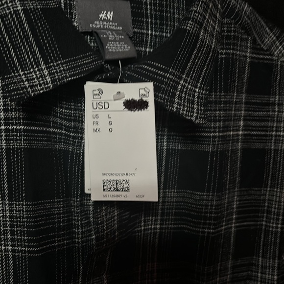 H&M Flannel - Picture 2 of 4